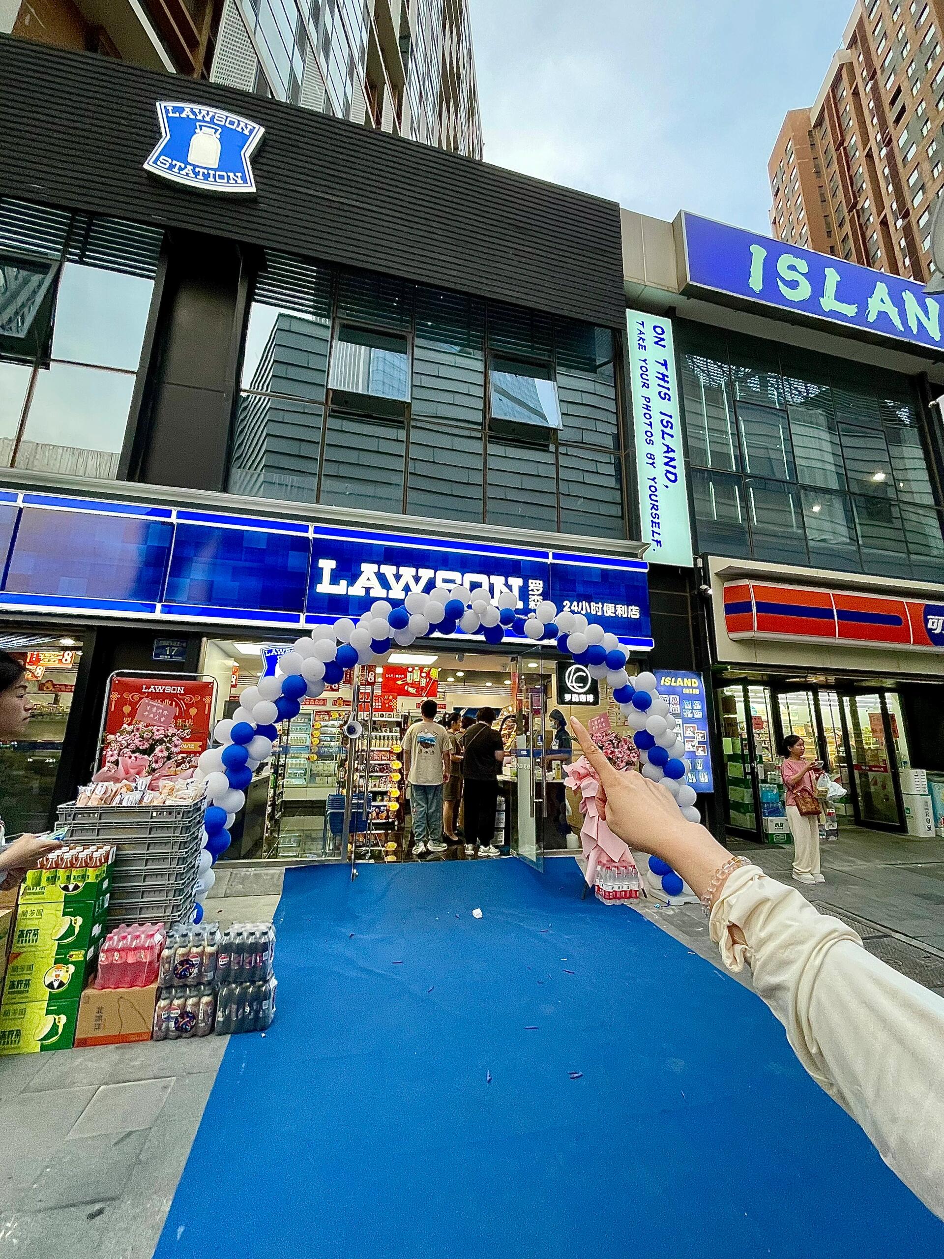 如何估算一家罗森便利店的客流量？(图1)
